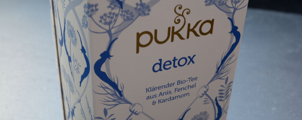 Mit diesem Detox-Tee k&ouml;nnt ihr beschwingt durchstarten.