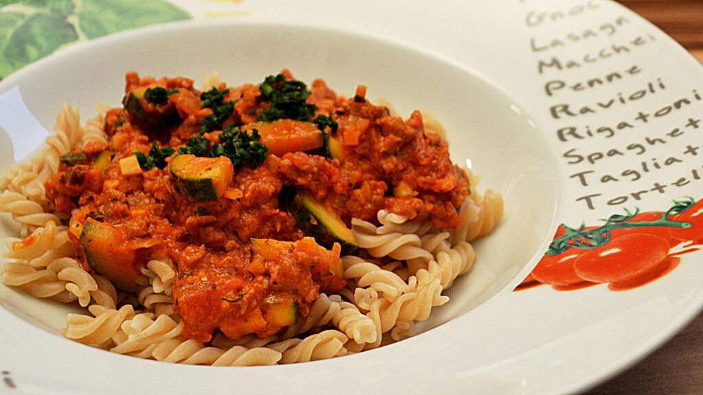 Bolognese mit Soja-Schnetz