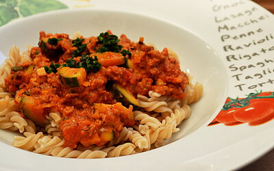 Bolognese mit Soja-Schnetz